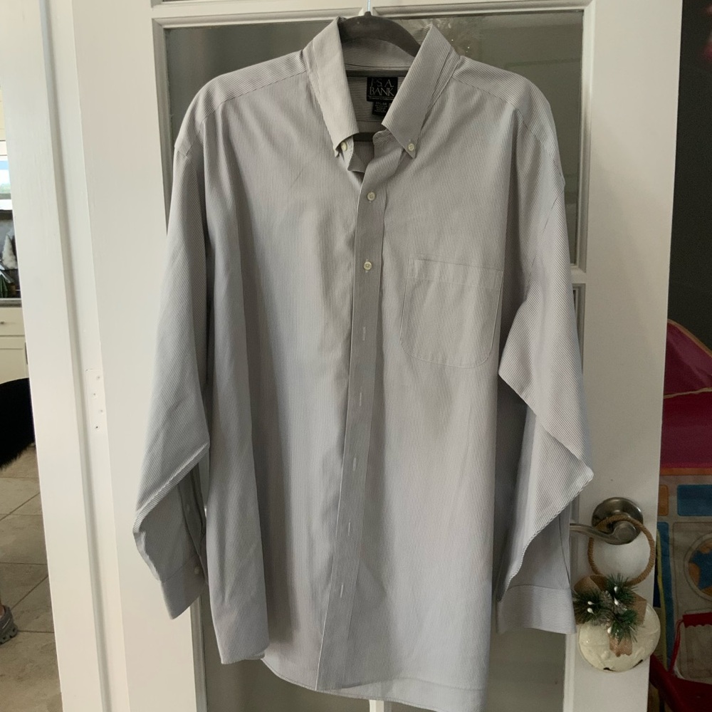 Men's Light Gray Dress Shirt